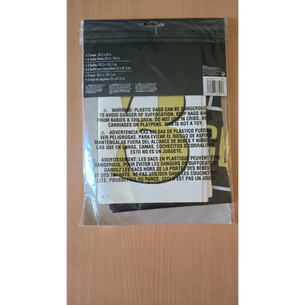 Customizable Birthday Backdrop - Black and Gold